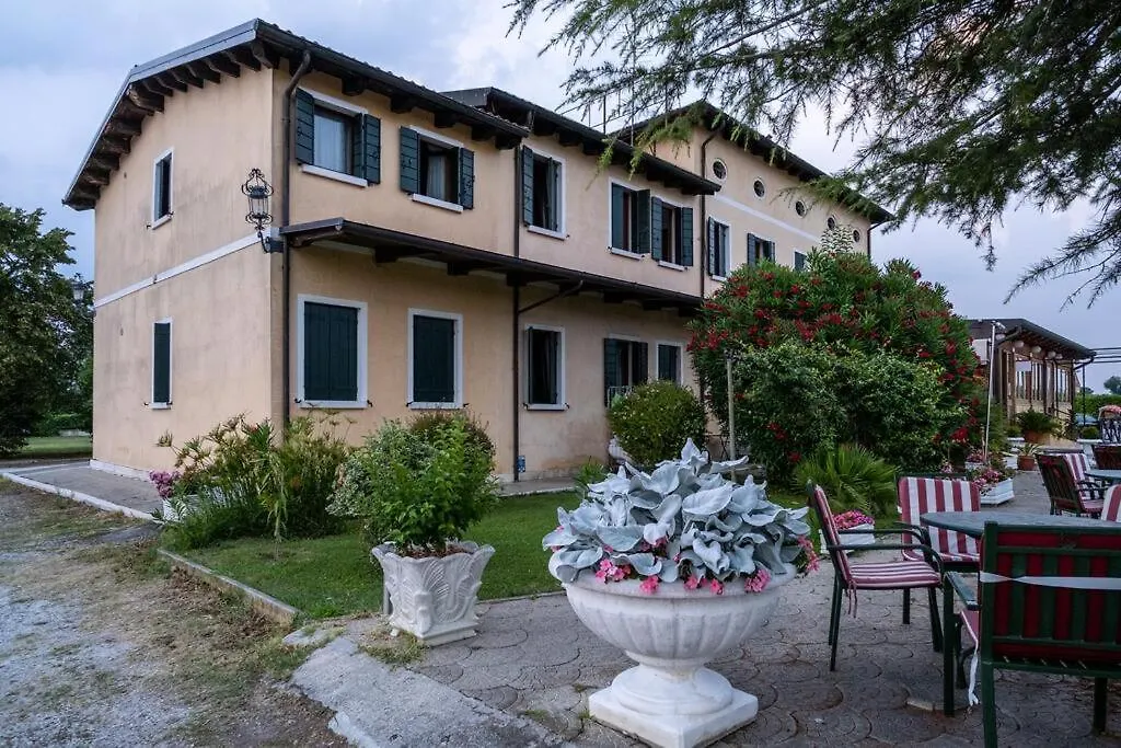 Hotel Villa Sara Mestre