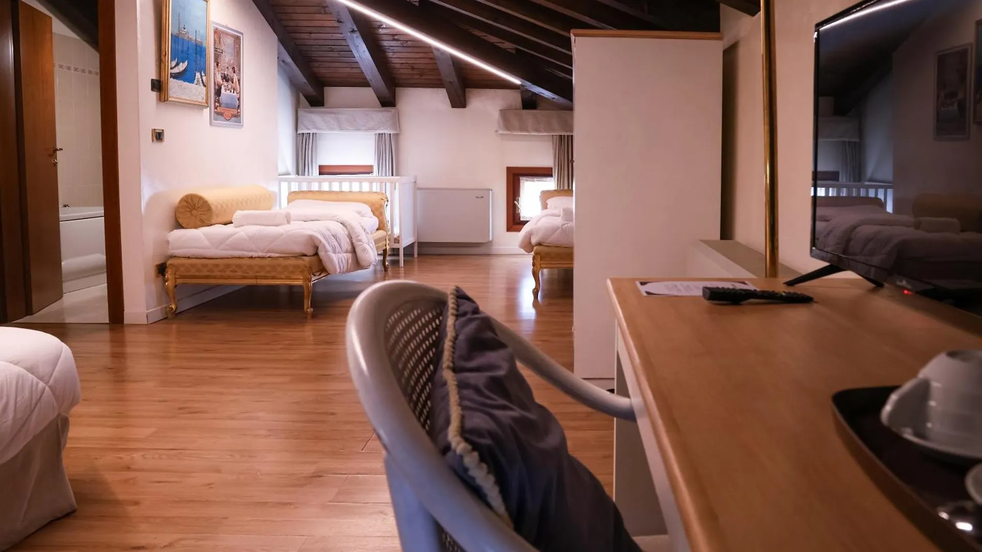 Hotel Villa Sara Mestre