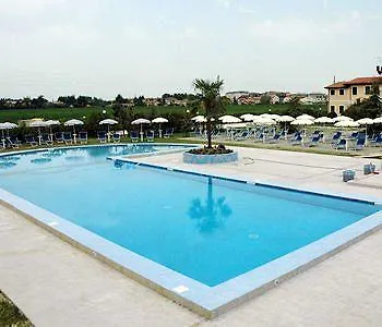 מסטרה Hotel Villa Sara 3*,  איטליה