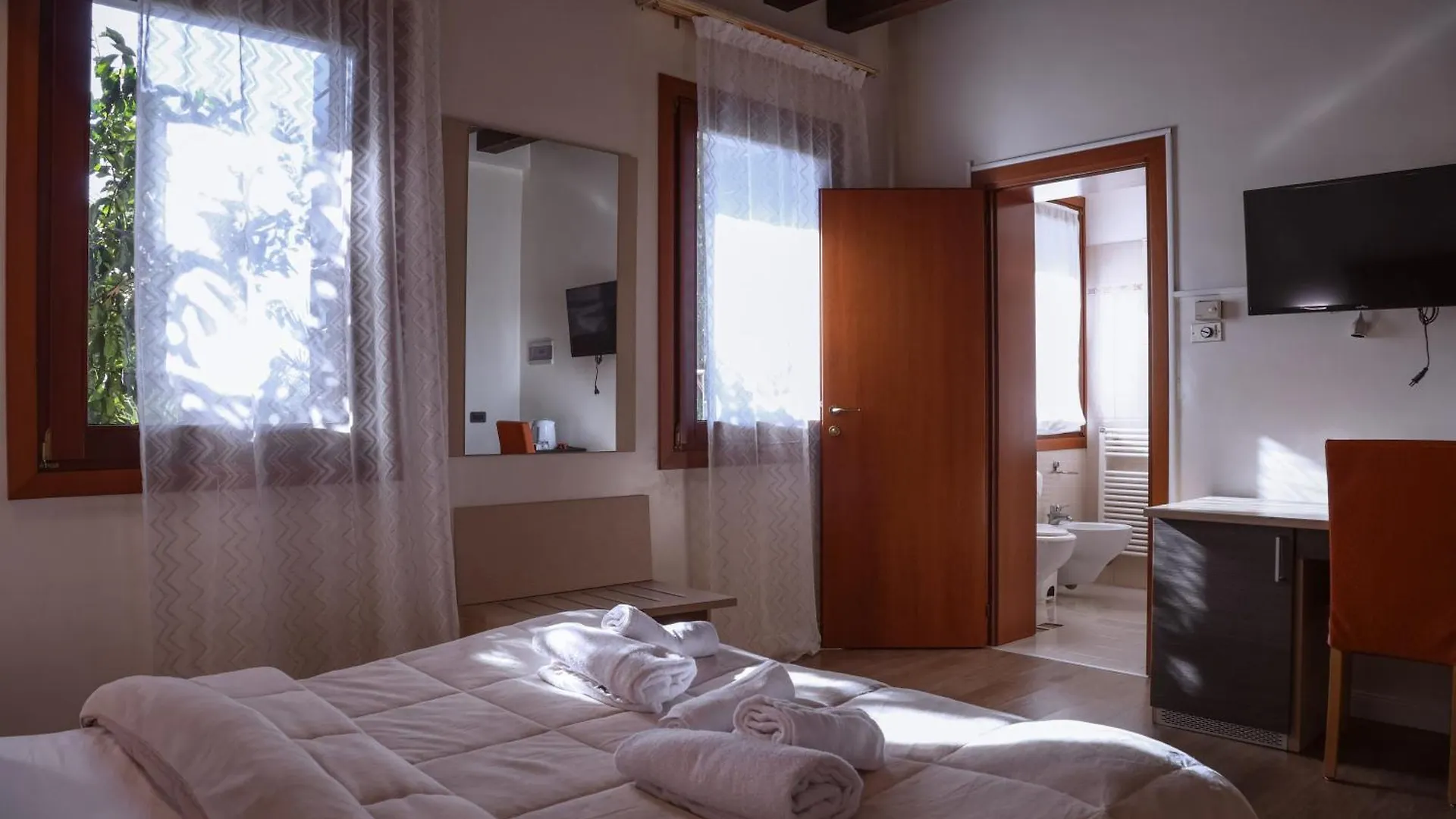 Hotel Villa Sara Mestre
