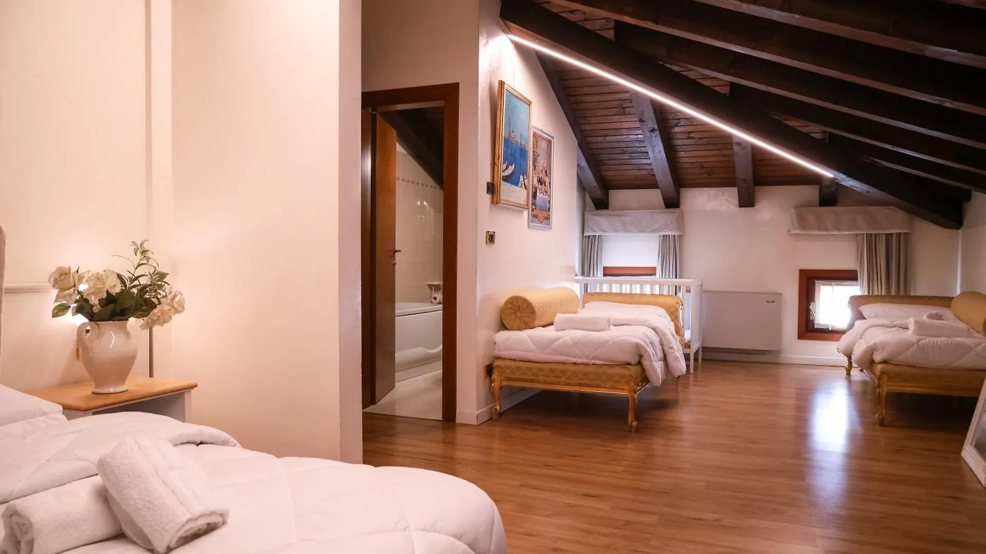 Hotel Villa Sara Mestre