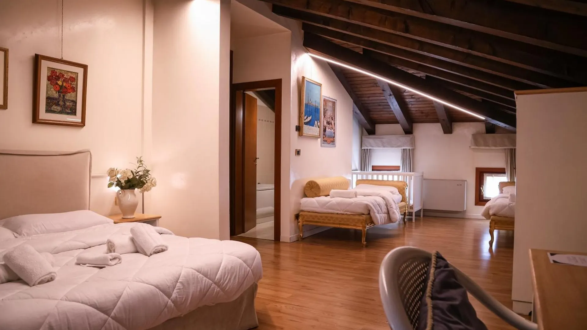 Hotel Villa Sara Mestre 3*,  Italy