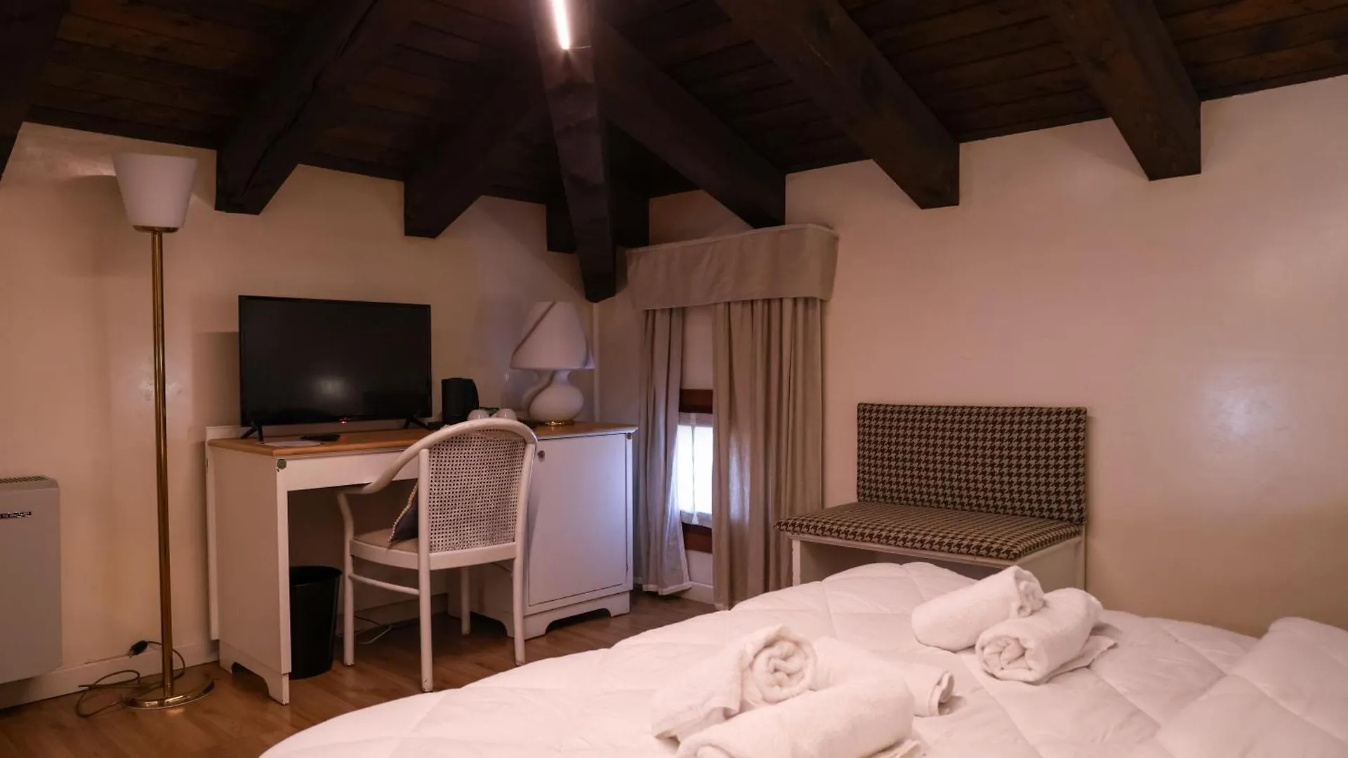 Hotel Villa Sara Mestre